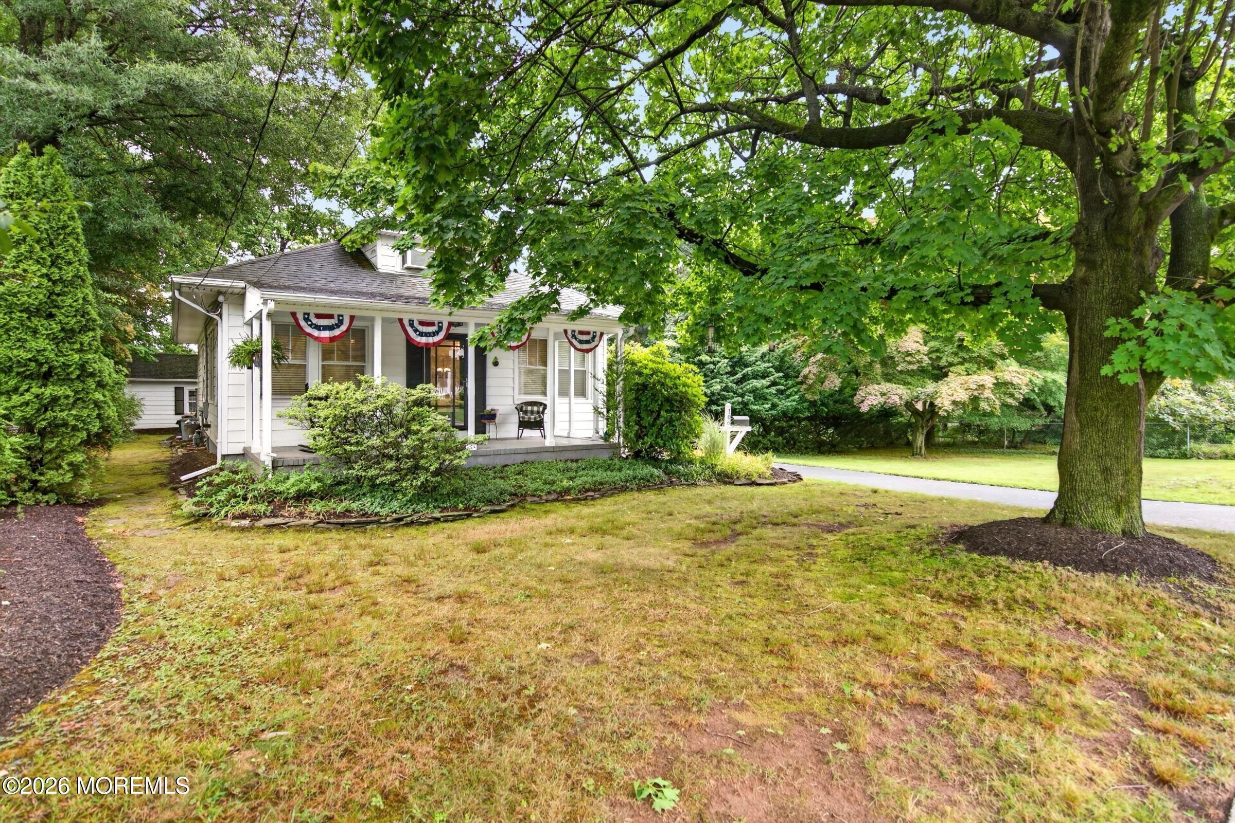 106 Rumson Road Little Silver, NJ 07739 - Photo 4 of 59 Front