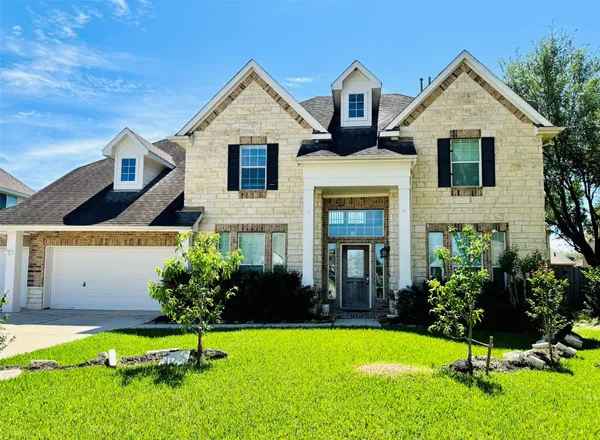 $3,850 | 10002 Nathans Cove, Houston, TX 77089