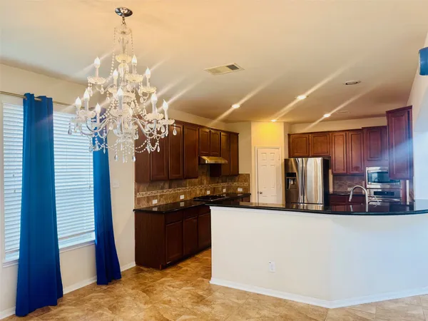 $3,850 | 10002 Nathans Cove, Houston, TX 77089