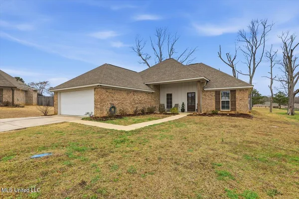 $315,900 | 608 Westfield Drive, Pearl, MS 39208
