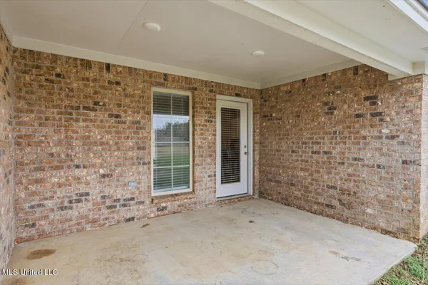 $315,900 | 608 Westfield Drive, Pearl, MS 39208