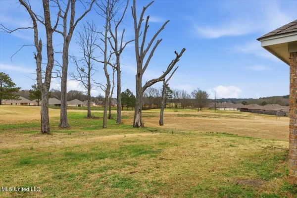 $315,900 | 608 Westfield Drive, Pearl, MS 39208