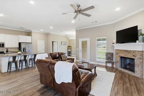 $315,900 | 608 Westfield Drive, Pearl, MS 39208