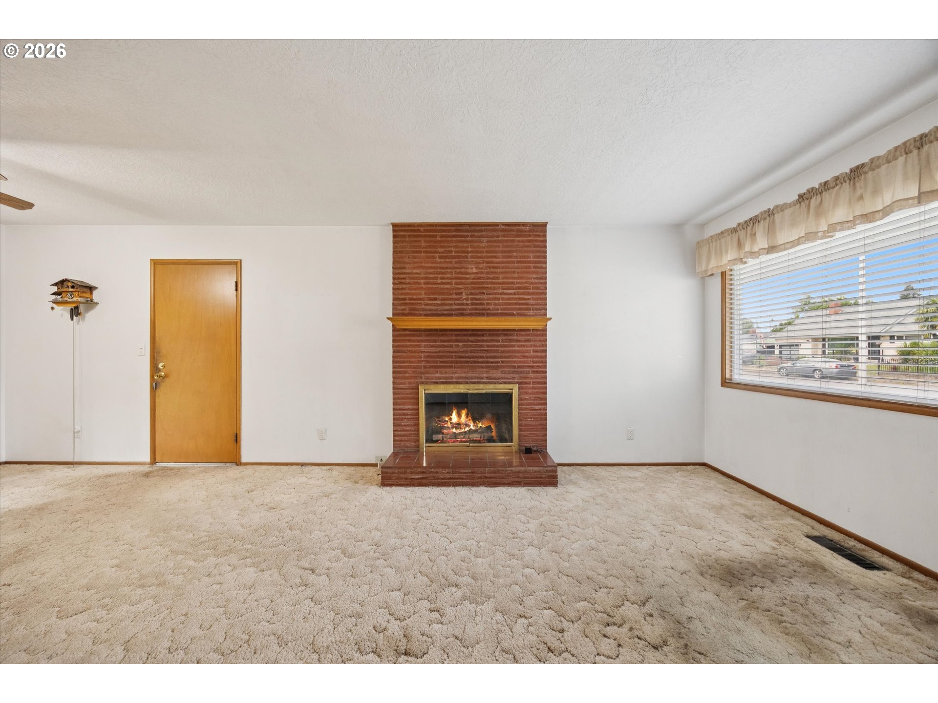 16910 Southeast Morrison Court Portland, OR 97233 - Photo 7 of 38