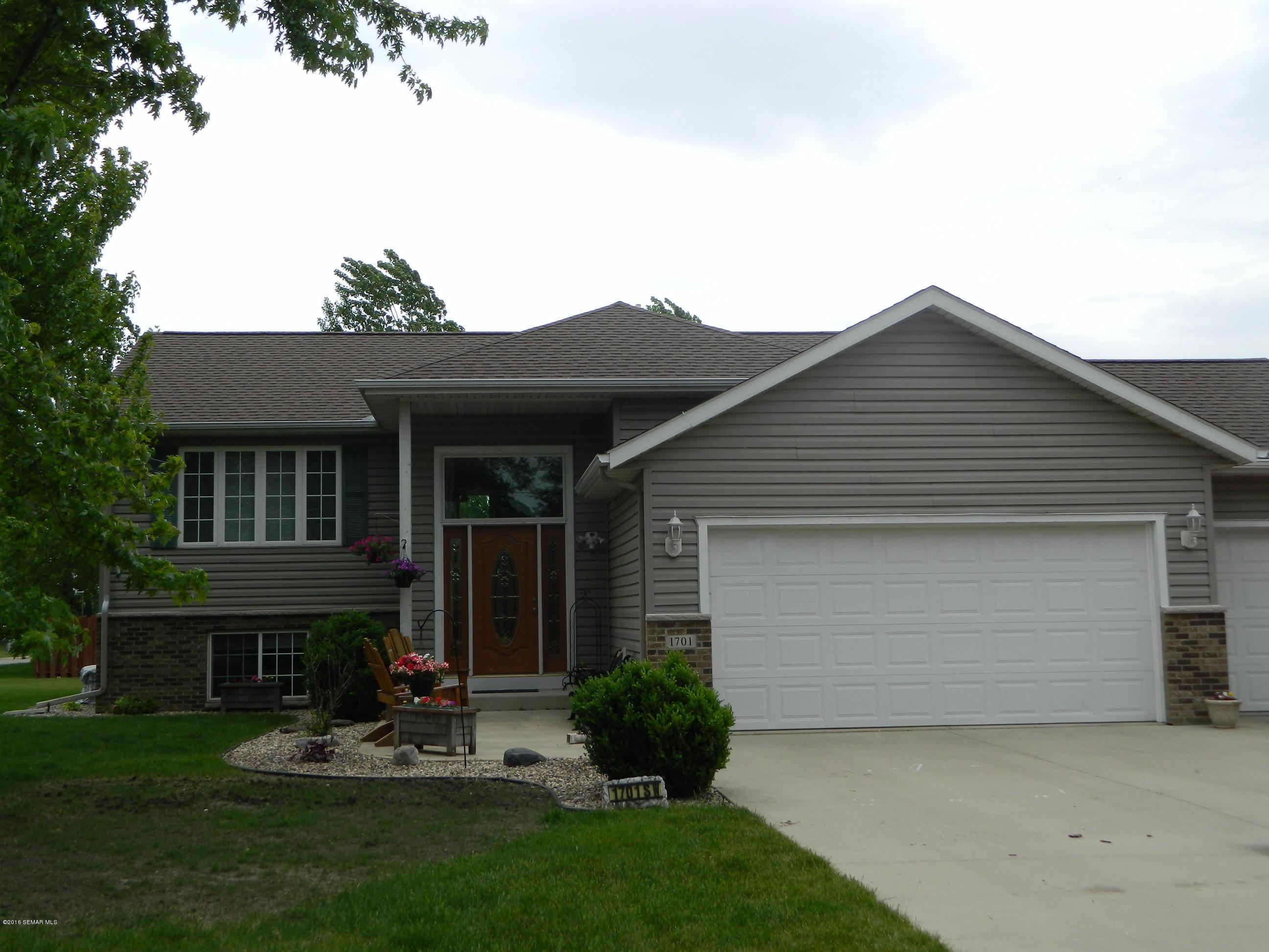 1701 4th Street Southwest Austin, MN 55912 - Photo 1 of 1 Gallery Image 1
