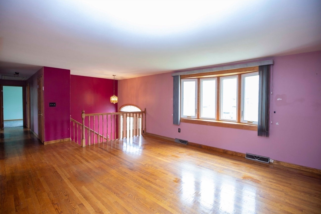 202 Baker Road Swansea, MA 02777 - Photo 14 of 35