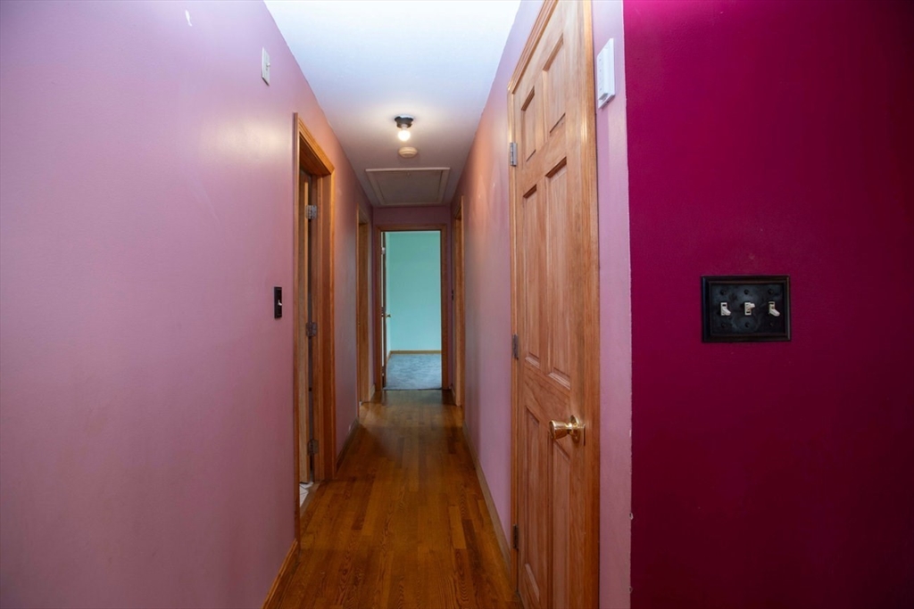 202 Baker Road Swansea, MA 02777 - Photo 15 of 35