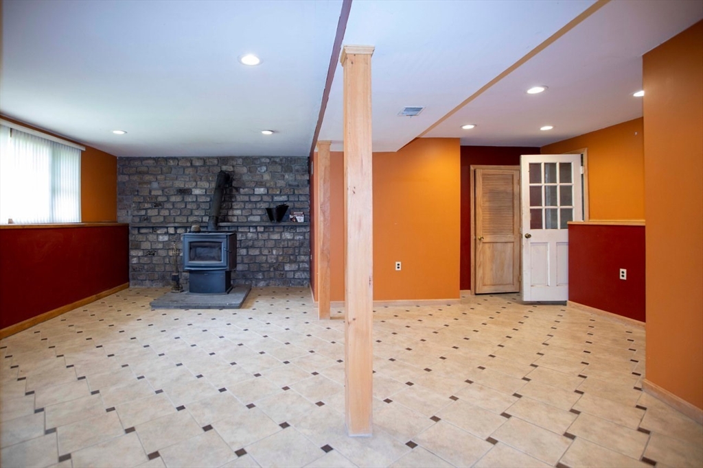 202 Baker Road Swansea, MA 02777 - Photo 21 of 35