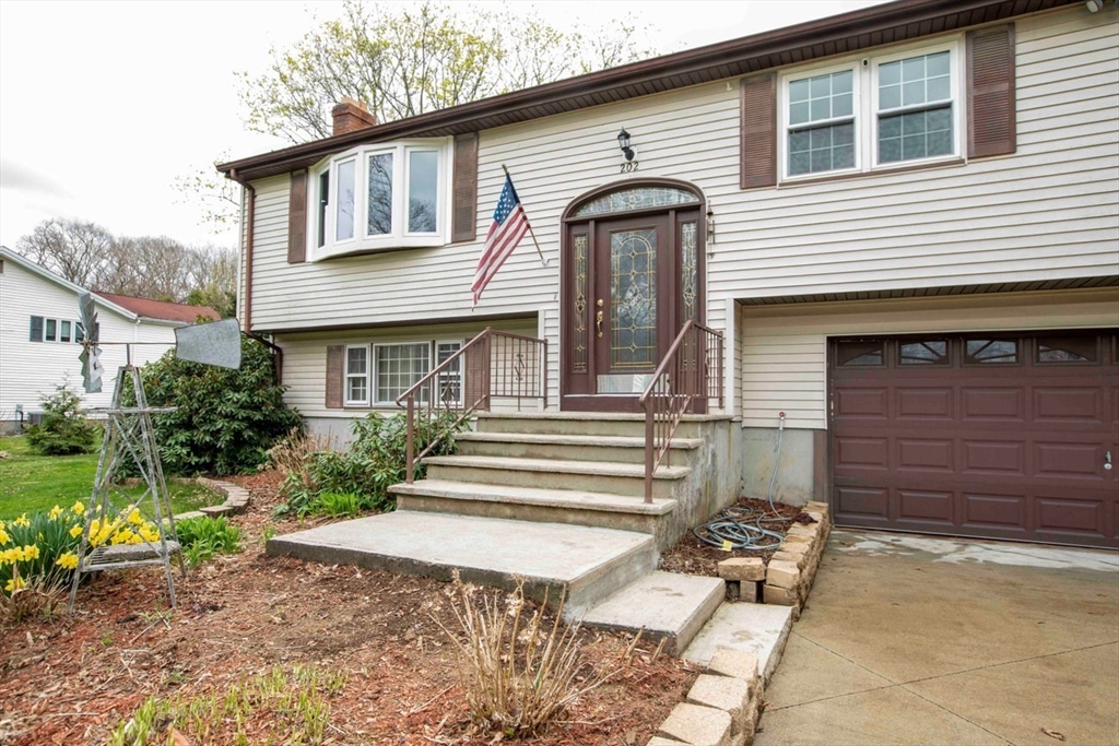 202 Baker Road Swansea, MA 02777 - Photo 34 of 35