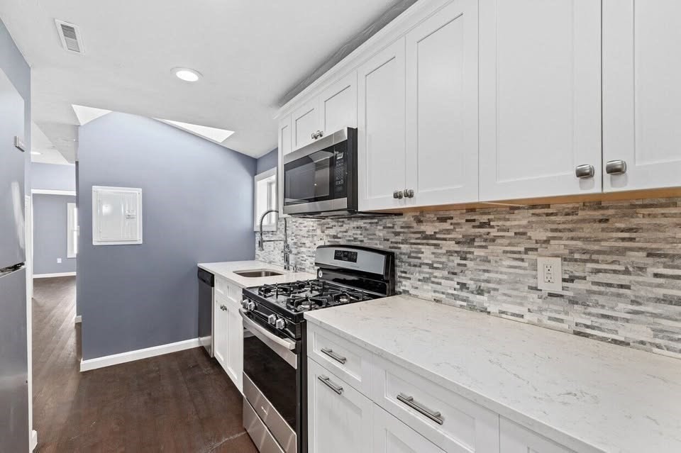 167 Lexington Street, Unit 3 Boston, MA 02128 - Photo 4 of 17