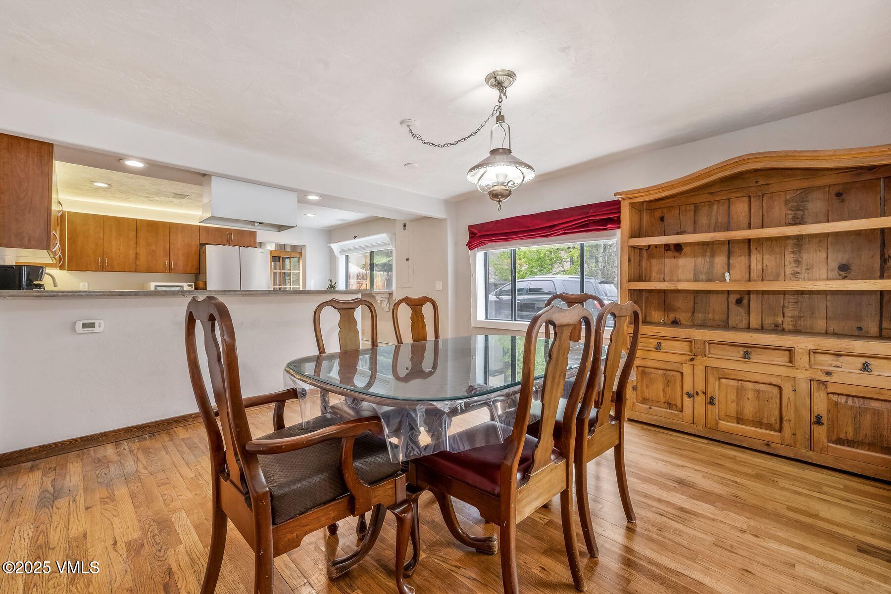 562 Main Street Minturn, CO 81645 - Photo 13 of 29 Dining Room