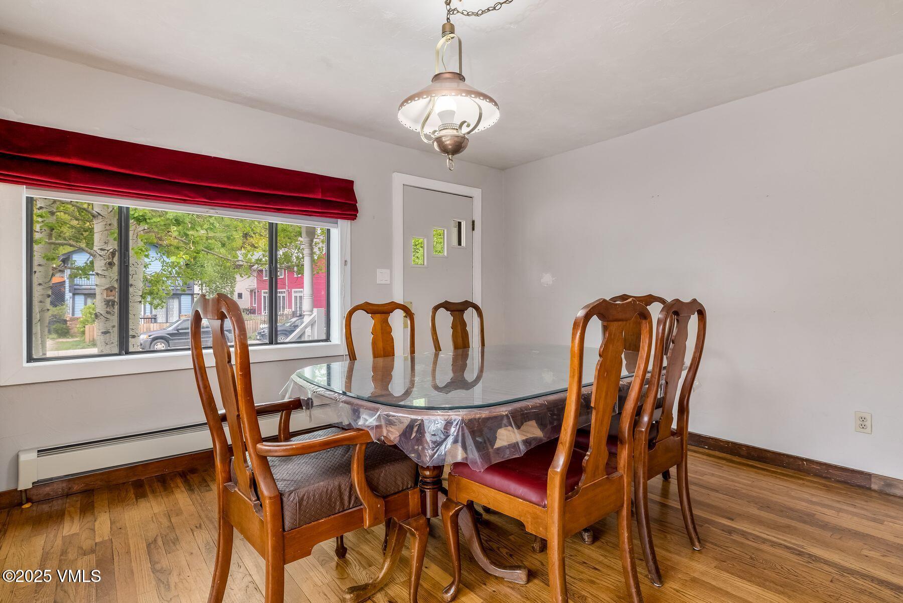 562 Main Street Minturn, CO 81645 - Photo 14 of 29 Dining Room