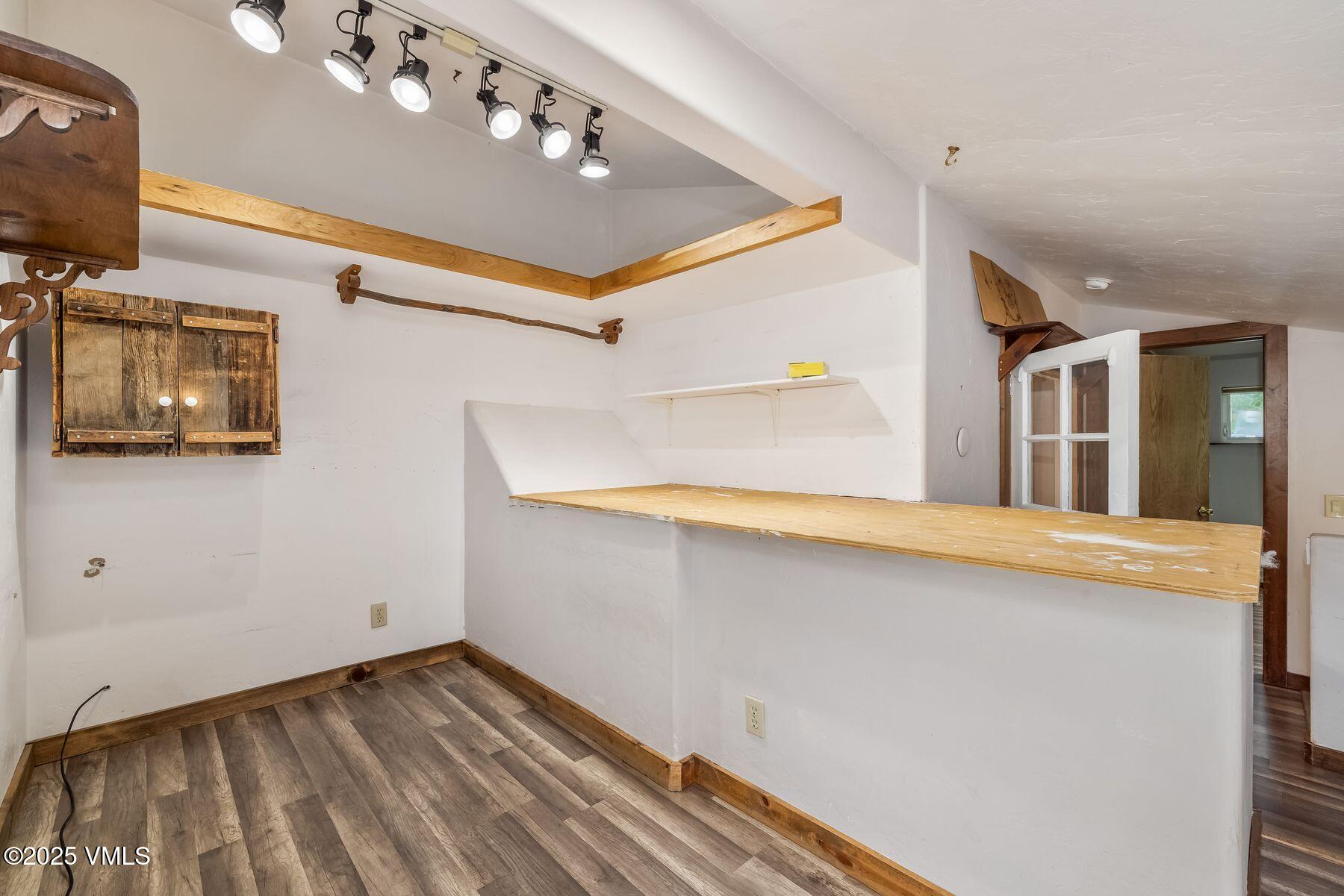 562 Main Street Minturn, CO 81645 - Photo 25 of 29 Loft / Sewing Studio