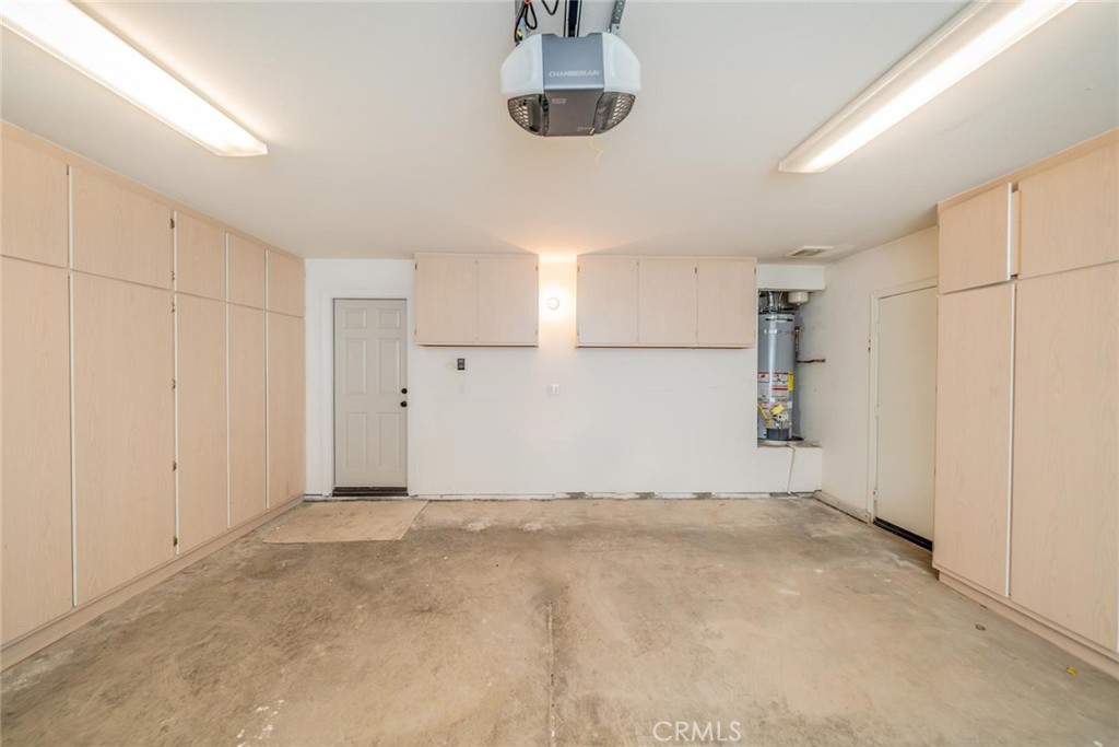 13645 Summit View Street Hesperia, CA 92344 - Photo 32 of 33