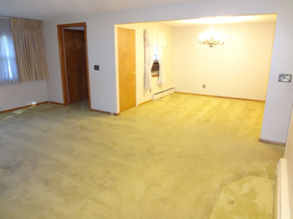 173 Wolf Swamp Road Longmeadow, MA 01106 - Photo 6 of 22 Gallery Image 6