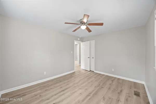$1,300 | 117 Kitt Drive, Jacksonville, NC 28540