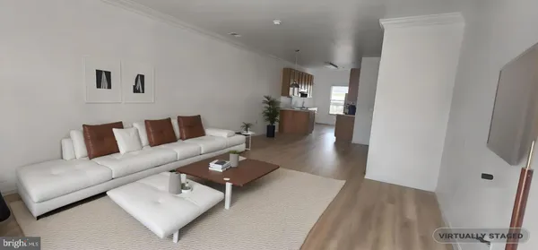 $1,850 | 422 Main Street, Unit 300, Gaithersburg, MD 20878