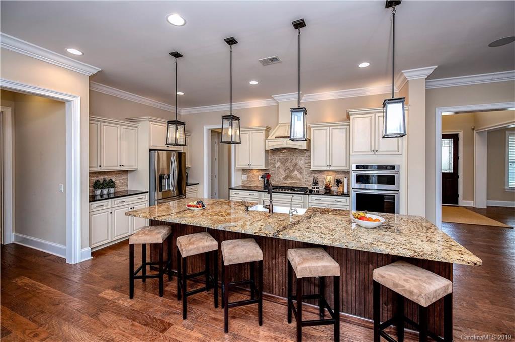 2076 Tatton Hall Road, Unit 449 Fort Mill, SC 29715 - Photo 4 of 34 Gallery Image 4