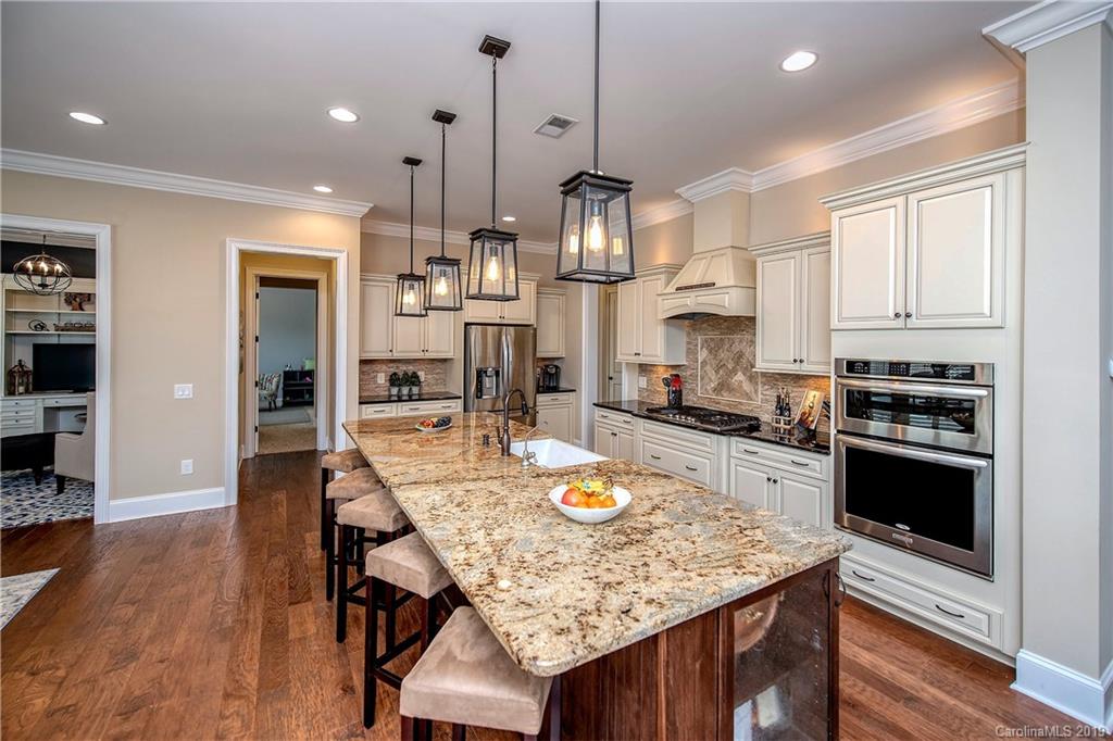 2076 Tatton Hall Road, Unit 449 Fort Mill, SC 29715 - Photo 5 of 34 Gallery Image 5