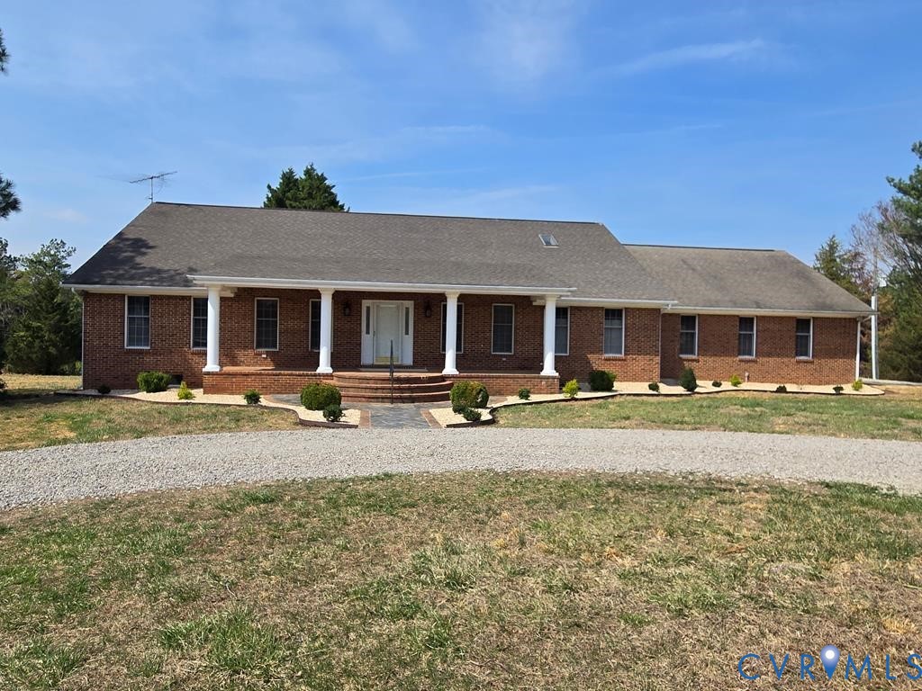 375 Schoolhouse Road Farmville, VA 23901 - Photo 1 of 68