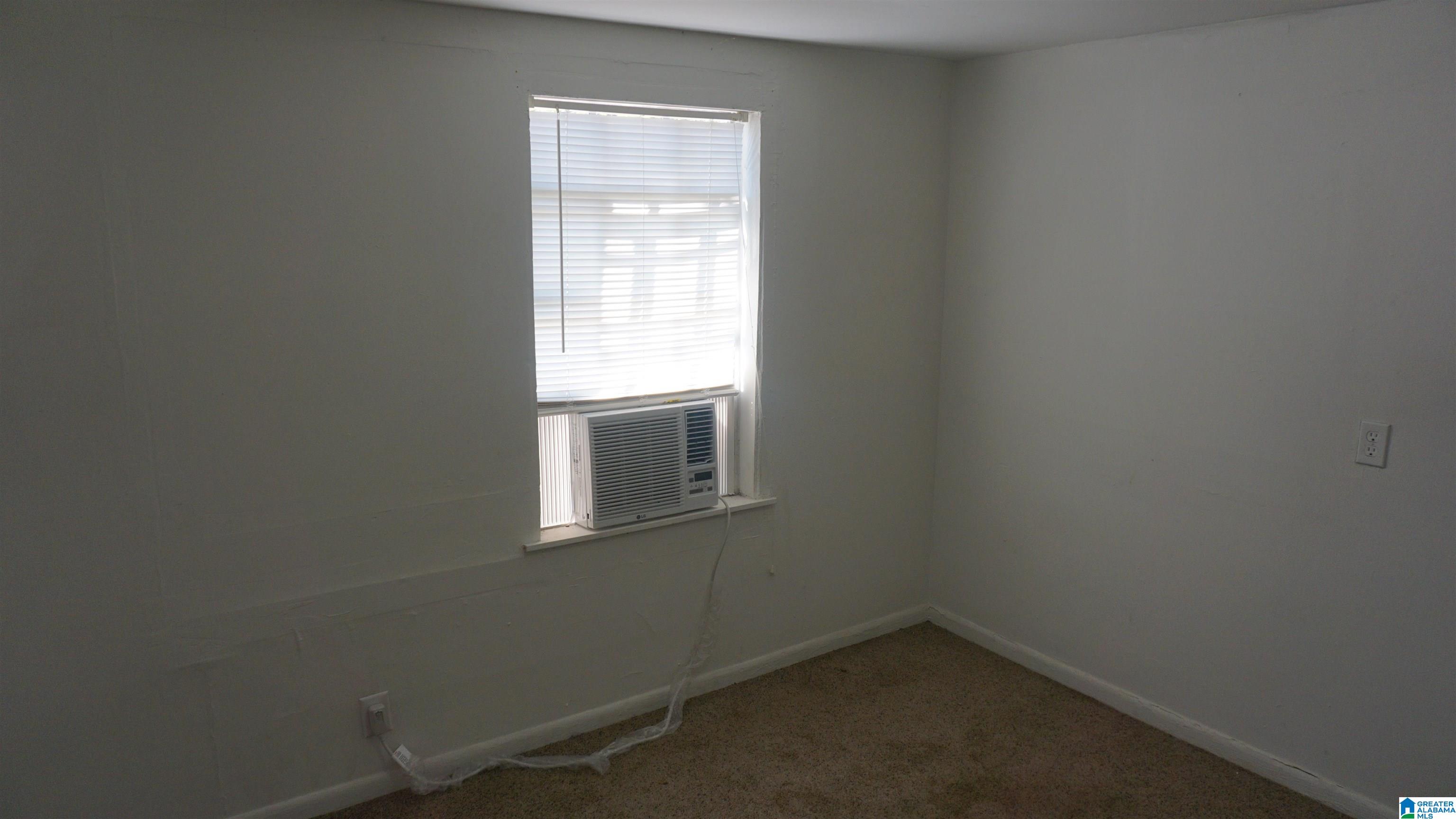 642 South Parkell Avenue Bessemer, AL 35023 - Photo 31 of 39