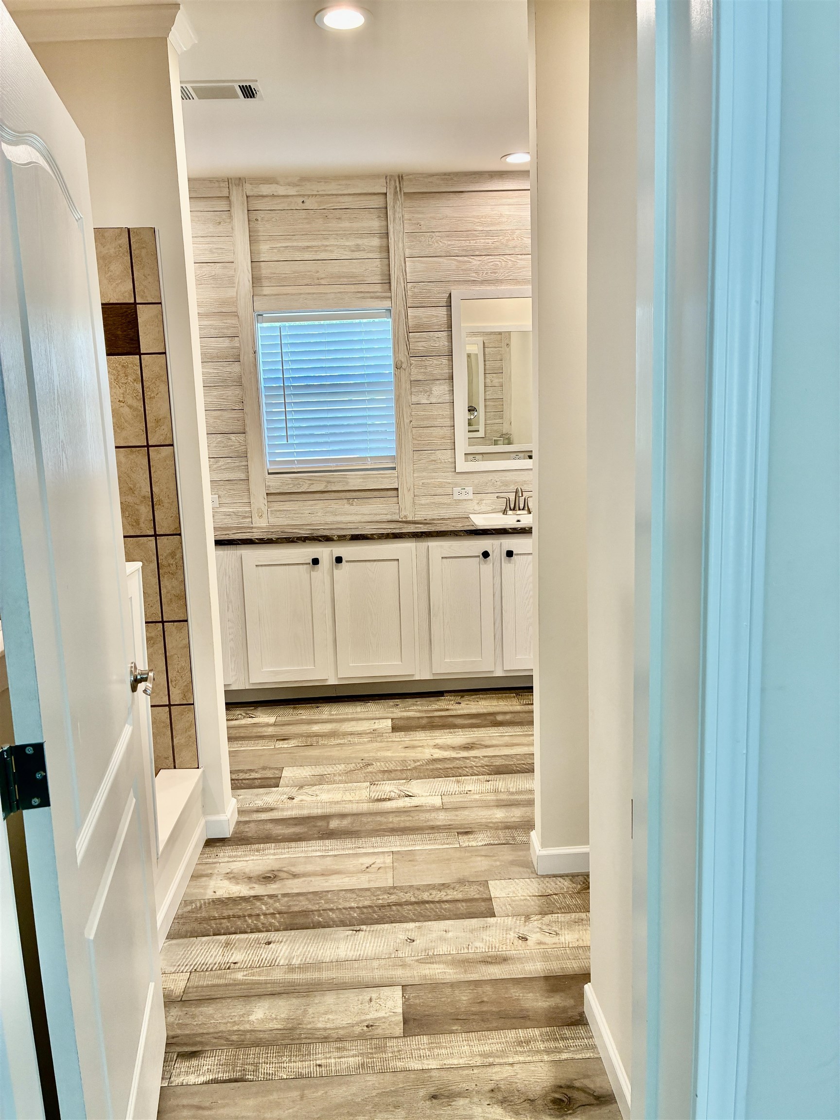 115 Putman Road Jonesville, SC 29353 - Photo 27 of 33