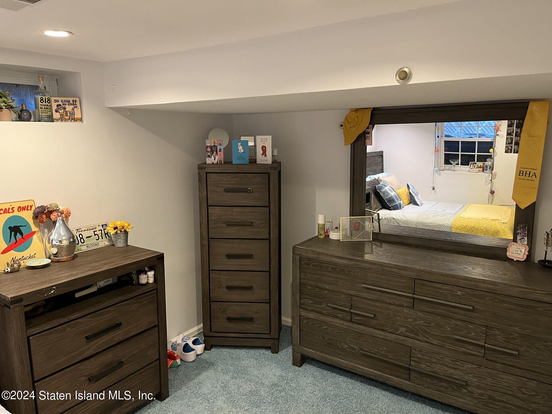 239 Beach Road Staten Island, NY 10312 - Photo 15 of 23 beach lX