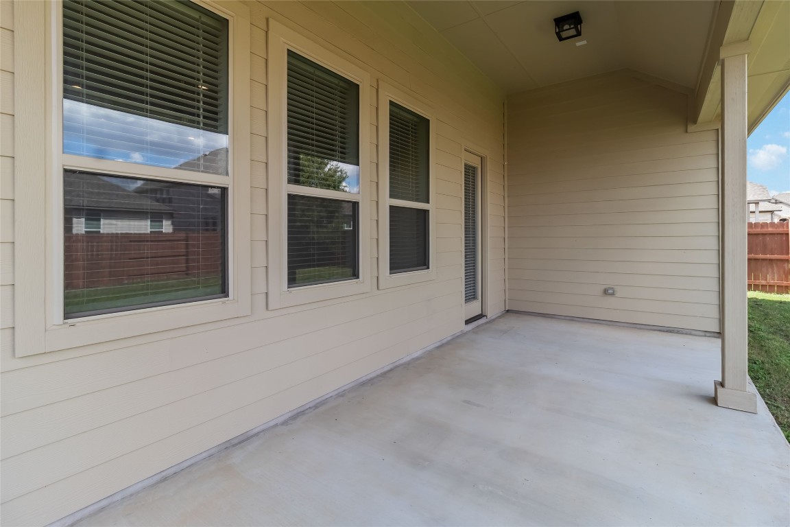 112 Barrel Bend Georgetown, TX 78628 - Photo 35 of 39 a view of an empty room with a window