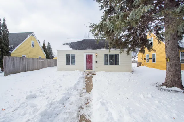 $139,000 | 1013 13th Street North, Moorhead, MN 56560