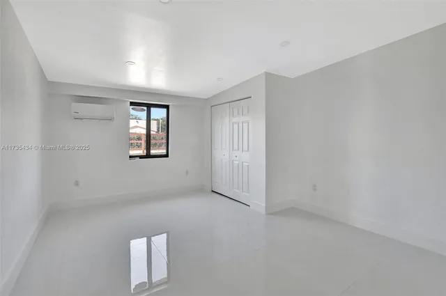 $6,900,000 | 48 Sw Court, Miramar, FL 33027