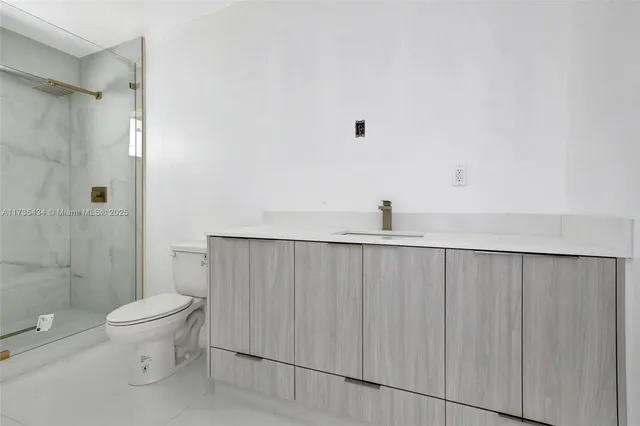 $6,900,000 | 48 Sw Court, Miramar, FL 33027