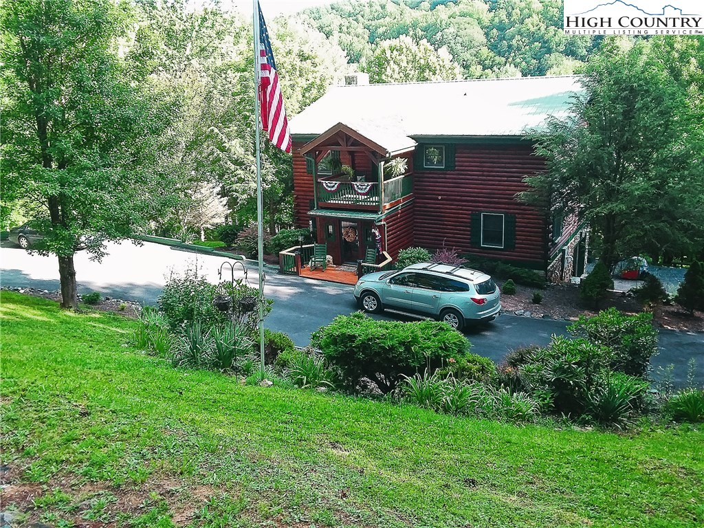 655 River Hills Road Lansing, NC 28643 - Photo 1 of 50