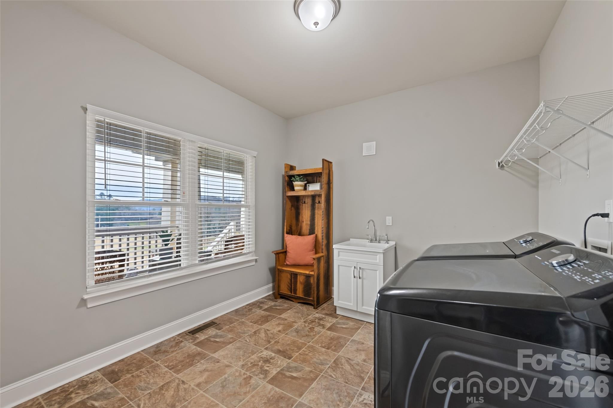 343 Rocky Lane Road Clyde, NC 28721 - Photo 15 of 48