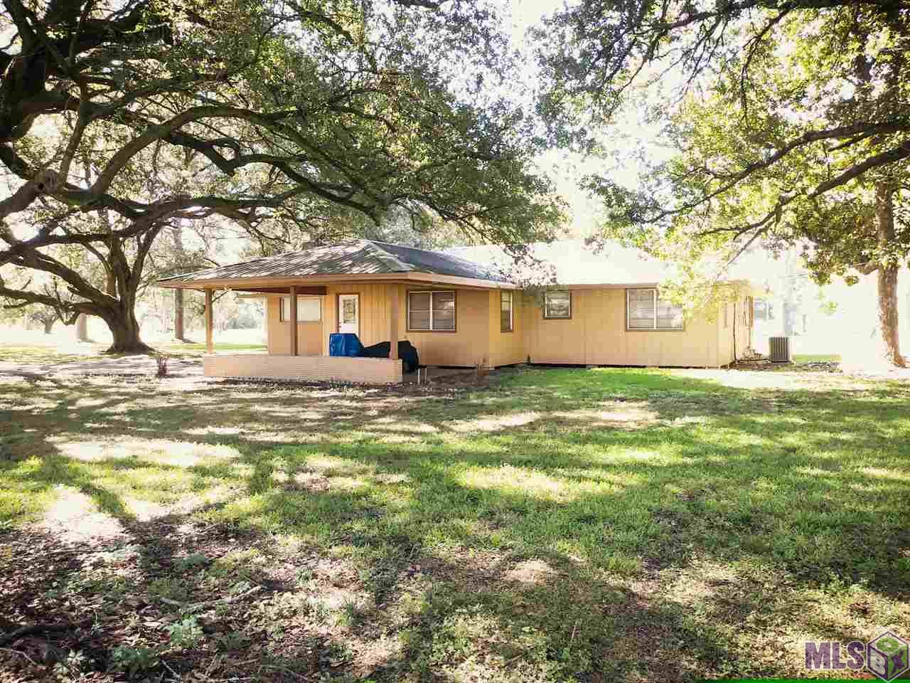 3656 Treuil Road Port Allen, LA 70767 - Photo 2 of 10 Gallery Image 2