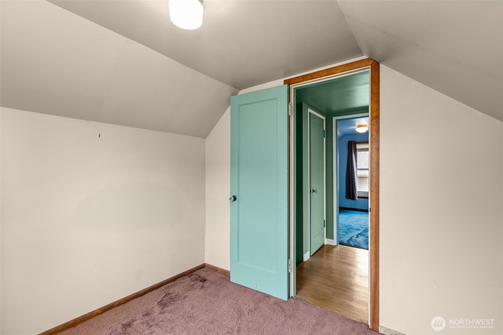 7123 32nd Avenue Southwest Seattle, WA 98126 - Photo 23 of 36