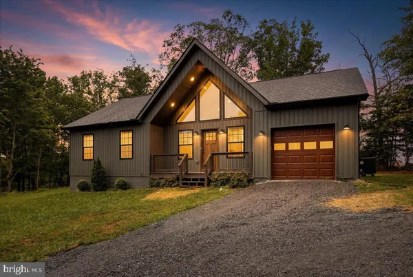 $456,900 | 124 Medford Lane, Berkeley Springs, WV 25411