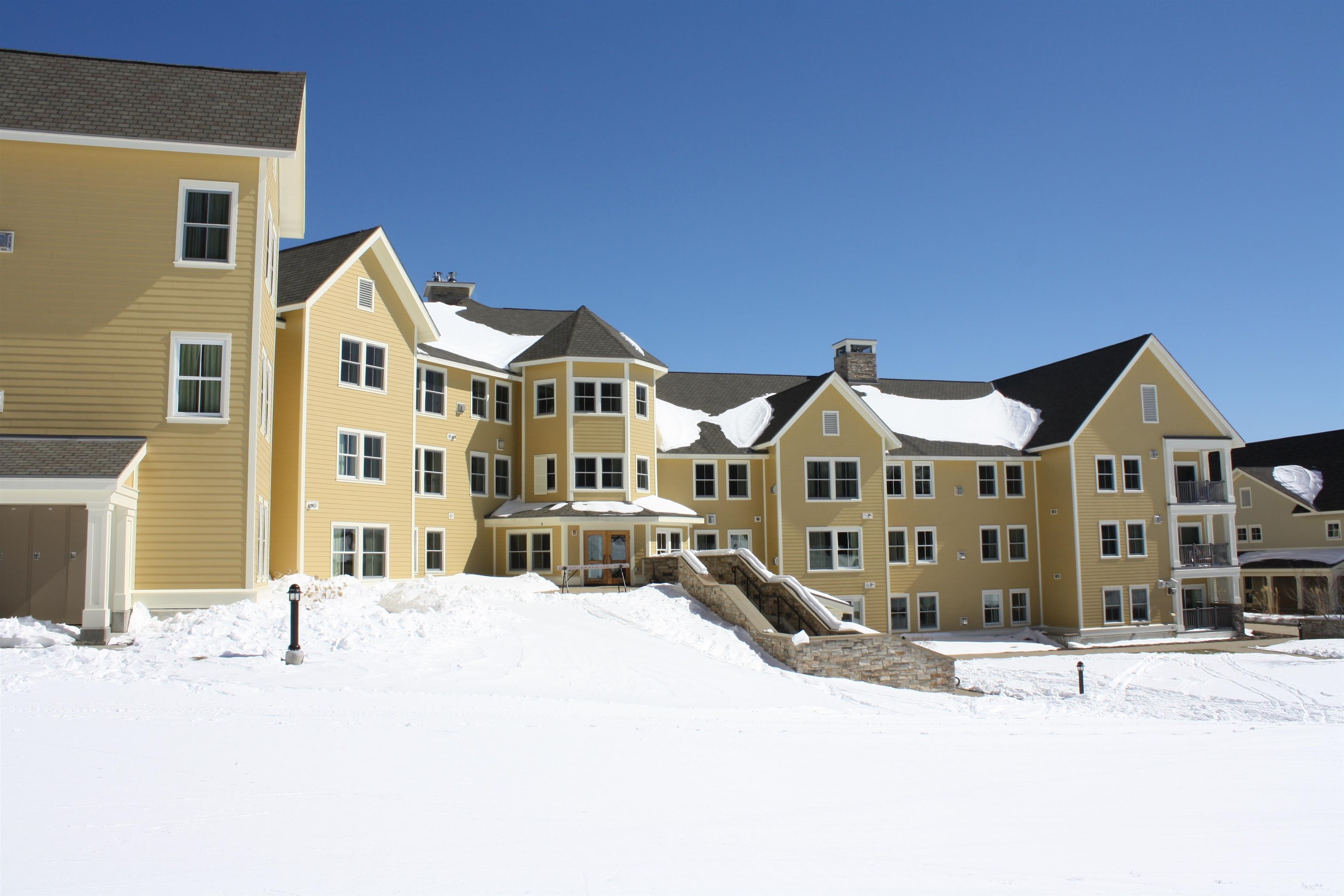 193 Jackson Gore Road, Unit 639/641 Ludlow, VT 05149 - Photo 3 of 15