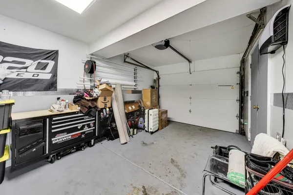 $350,000 | 595 East Avenue, Streamwood, IL 60107