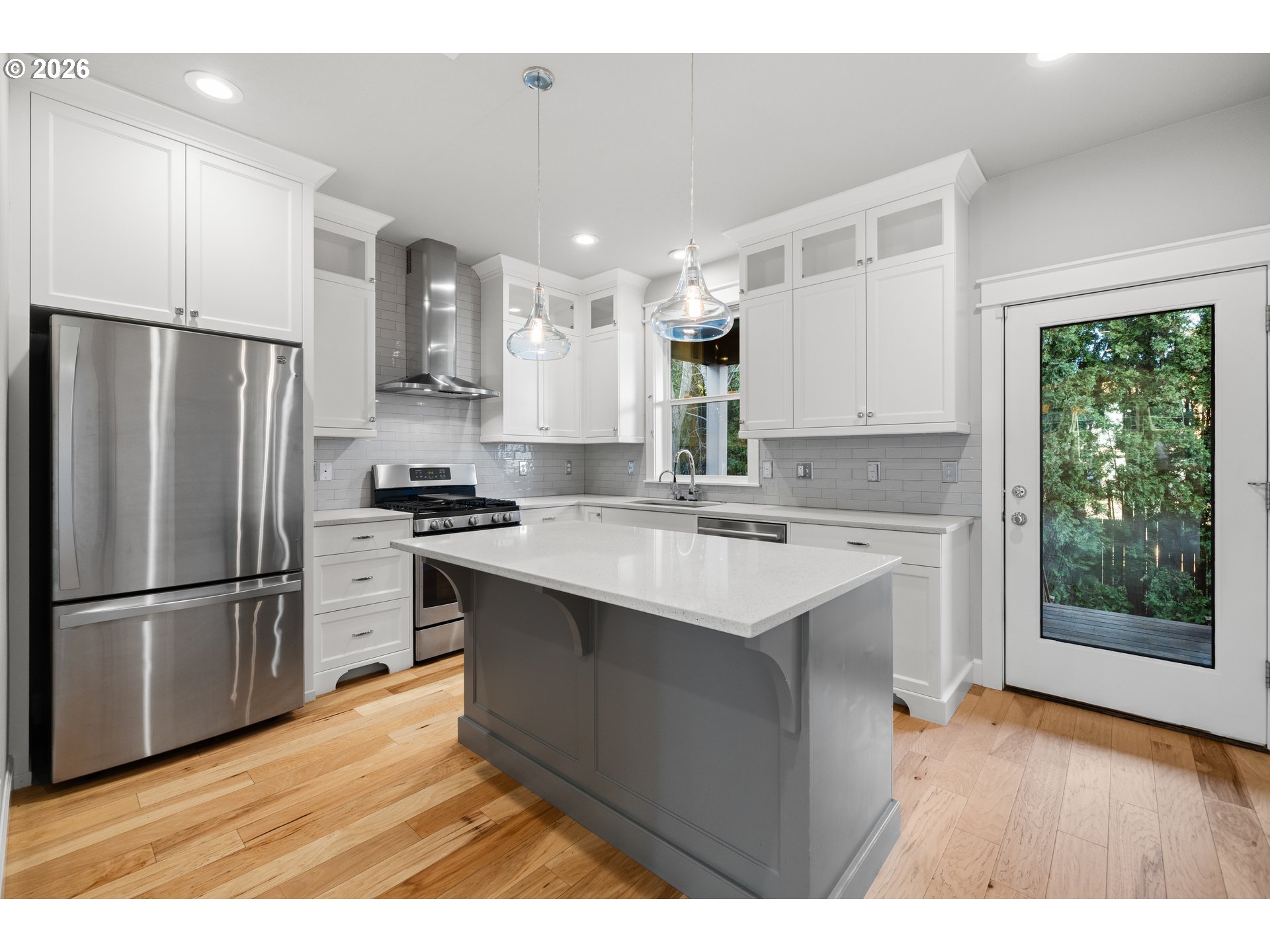 5147 Southeast Cora Street Portland, OR 97206 - Photo 9 of 29