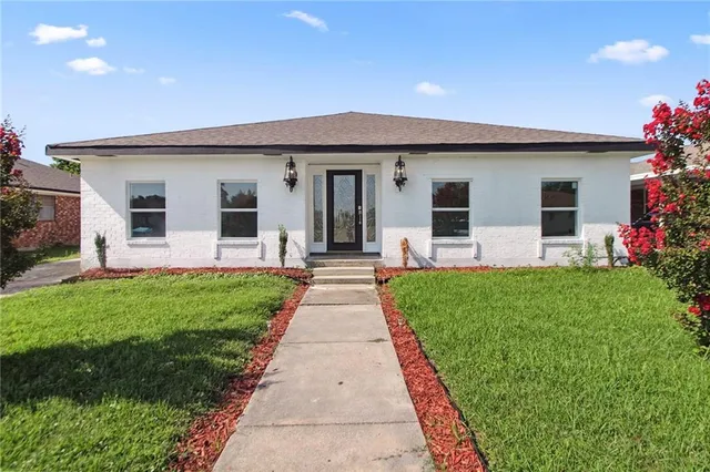 $340,000 | 57 Driftwood Boulevard, Kenner, LA 70065