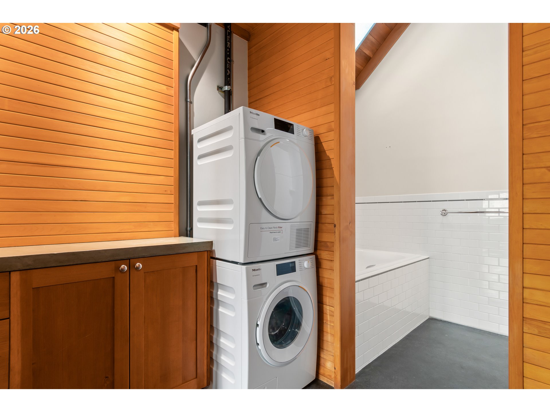 321 Mill Street, Unit 1 Eugene, OR 97401 - Photo 37 of 47