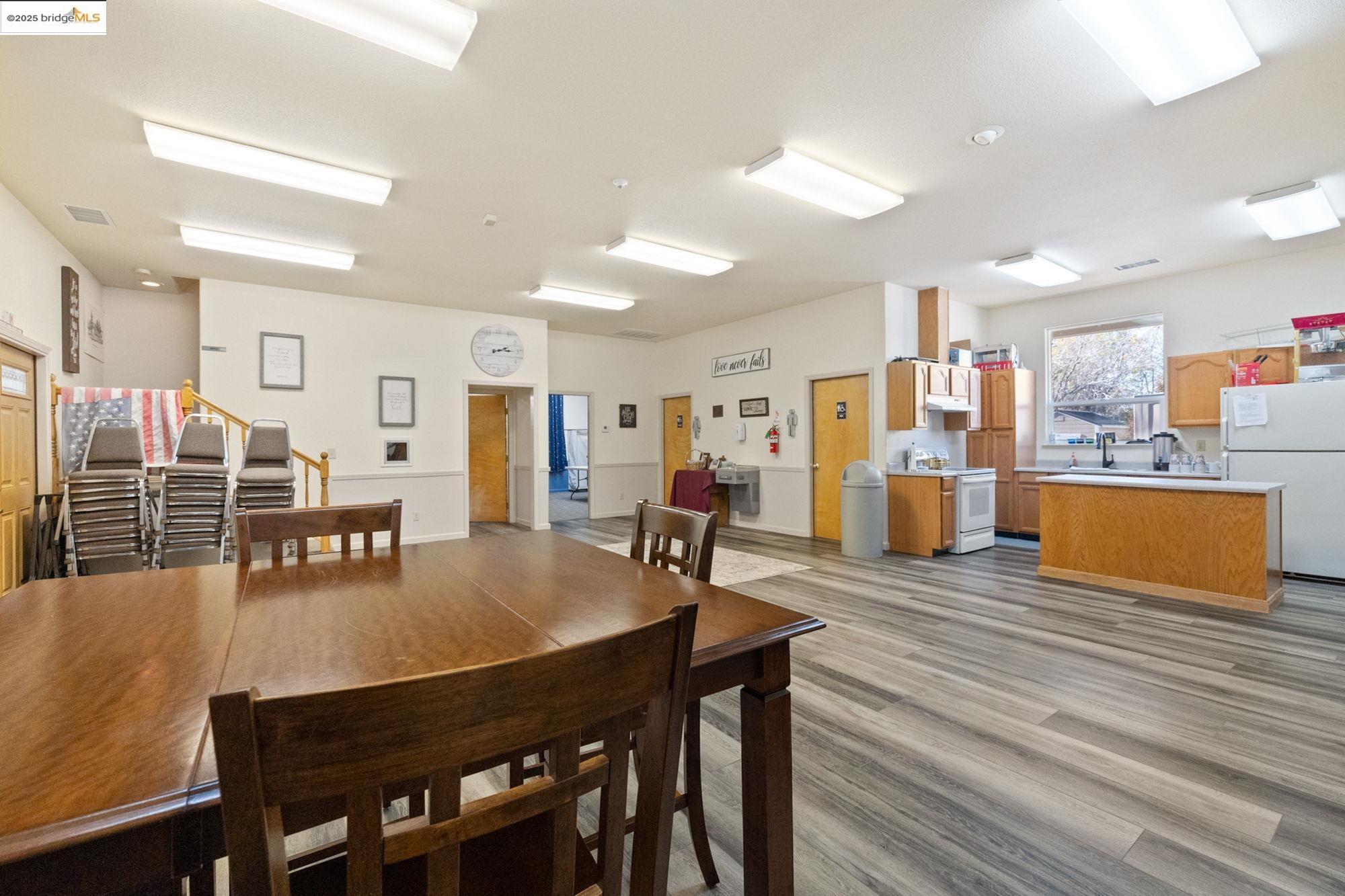 5033 Main Street Coulterville, CA 95311 - Photo 23 of 38 Dining area with light wood finished floors