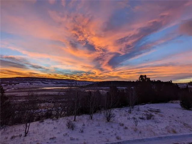 a view of outside space