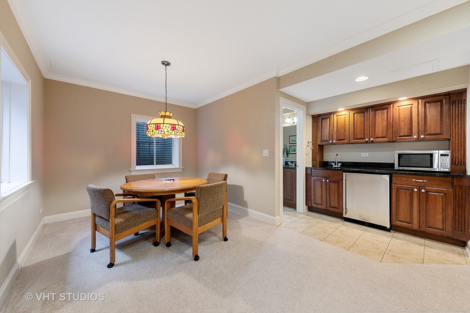414 Turf Lane Wheaton, IL 60187 - Photo 28 of 35 Gallery Image 28