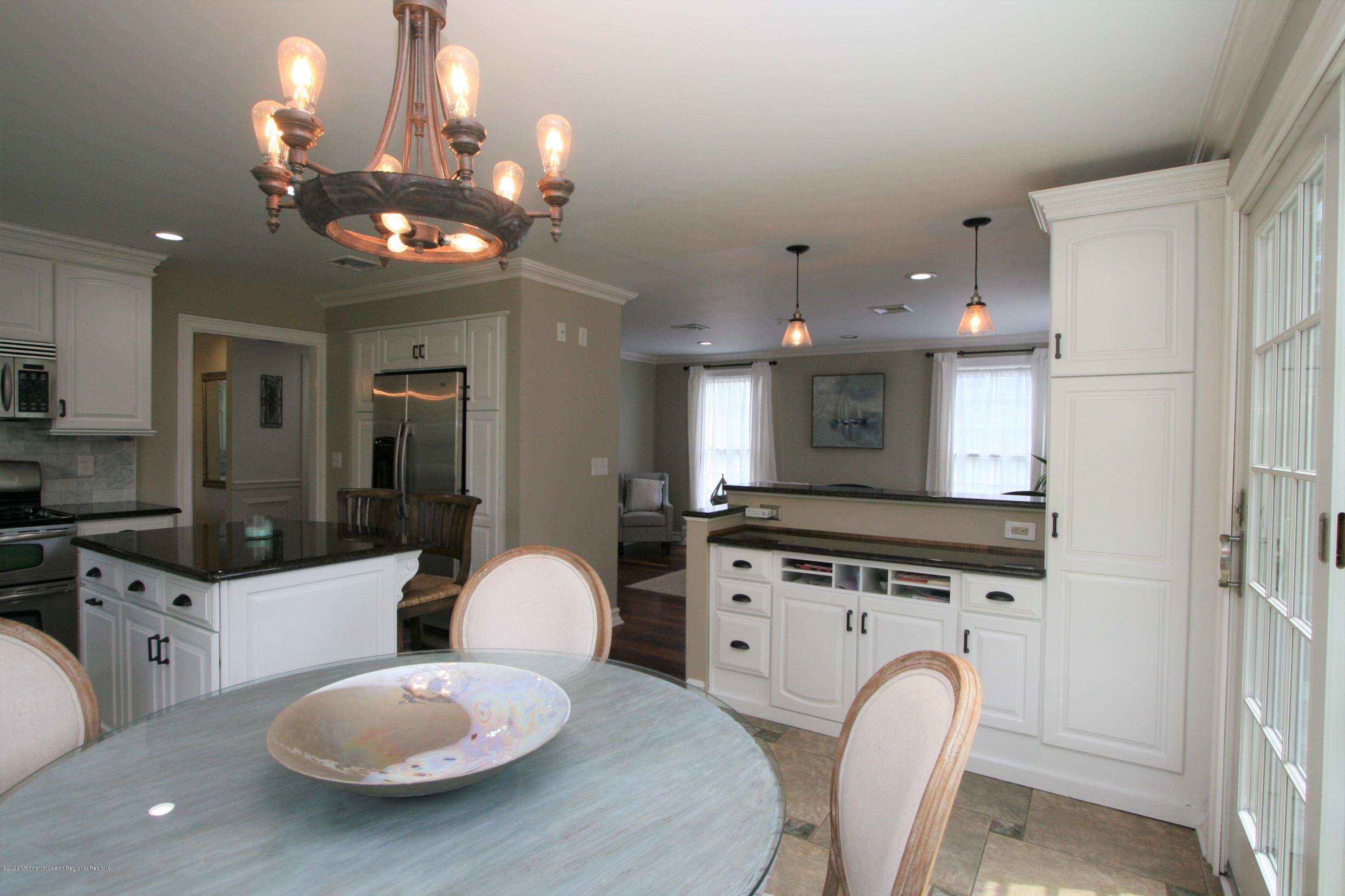 2 A Lakeside Avenue Rumson, NJ 07760 - Photo 18 of 73 IMG_2387re