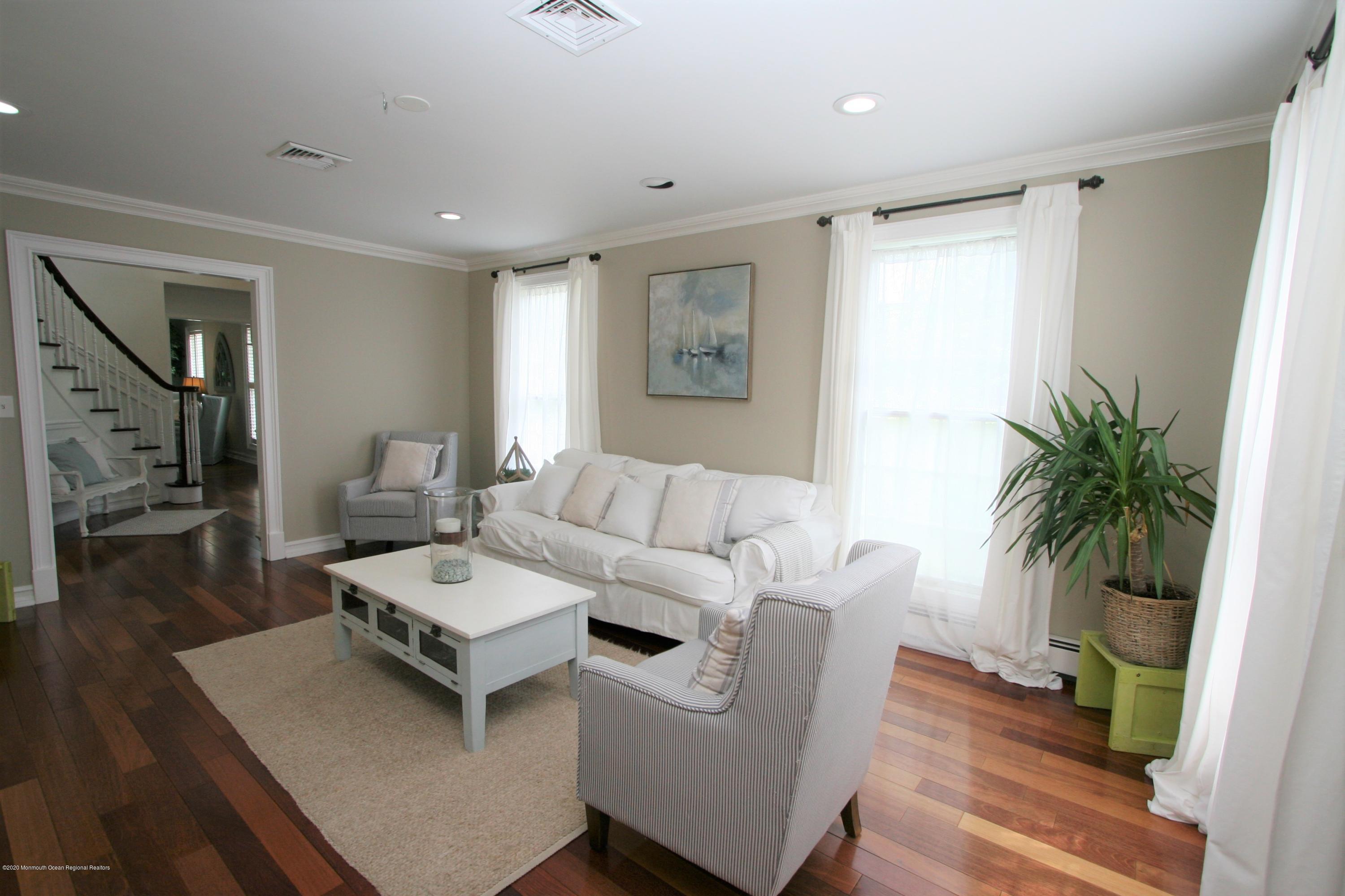 2 A Lakeside Avenue Rumson, NJ 07760 - Photo 10 of 73 IMG_2386re