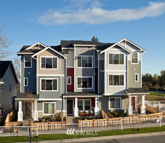 6422 High Point Drive Southwest, Unit 2407 Seattle, WA 98126 - Photo 1 of 6 Gallery Image 1