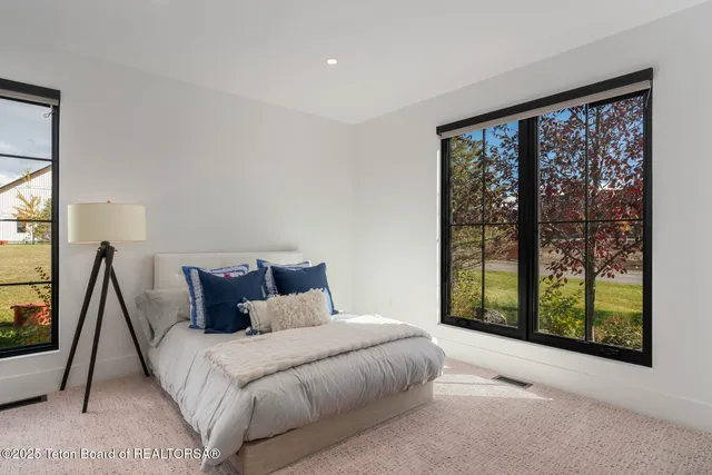 $4,195,000 | 880 Sharp Tail Court, Driggs, ID 83422