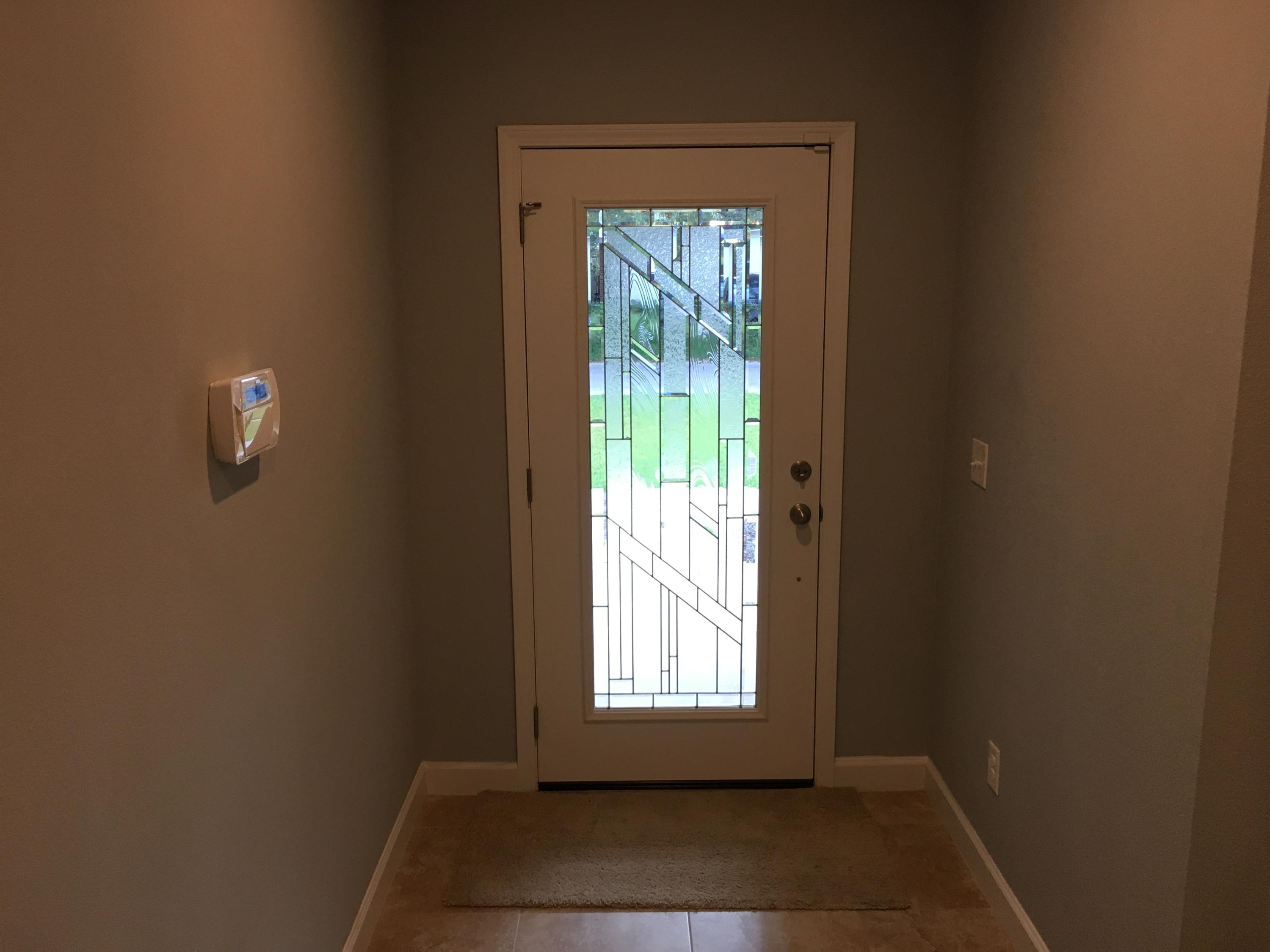 98 Eccles Road Fort Walton Beach, FL 32547 - Photo 3 of 27 Foyer