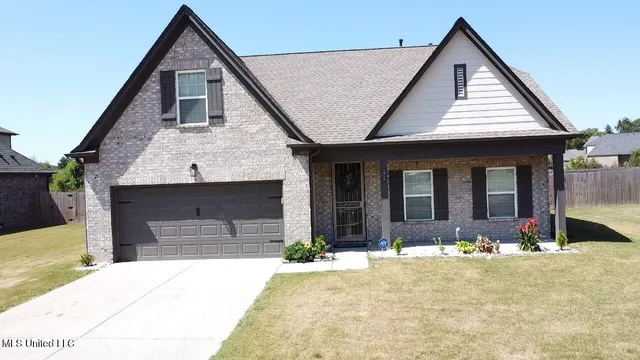 $340,000 | 5819 Tucker Landing, Horn Lake, MS 38637